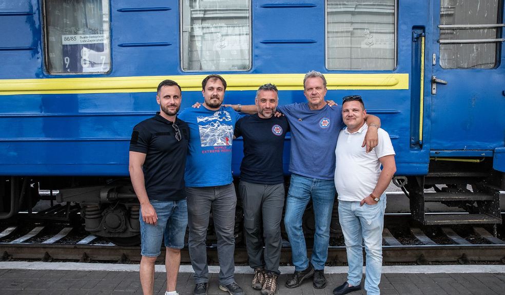 Luca and Mark with Ukraine volunteers